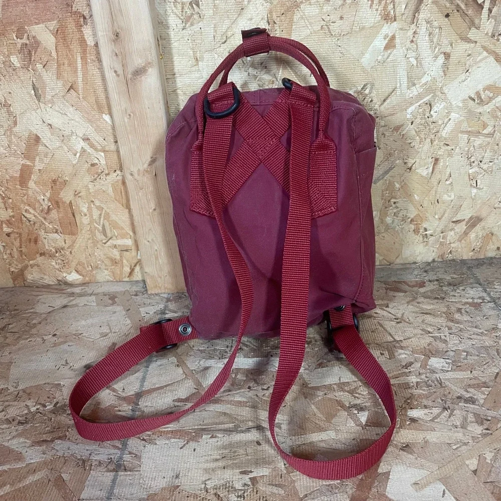Fjallraven Kanken Mini Acorn 7L Backpack Maroon School Travel Daypack Unisex